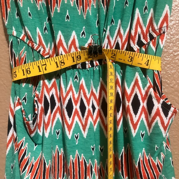Vibrant Geometric Patterned Romper - Picture 7 of 7